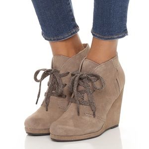 EUC Dolce Vita Gael Suede Wedge Booties